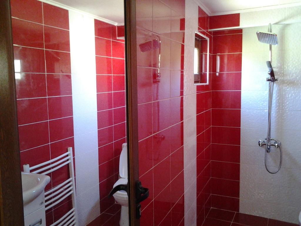 Sharkov Guest House Dolen  Extérieur photo