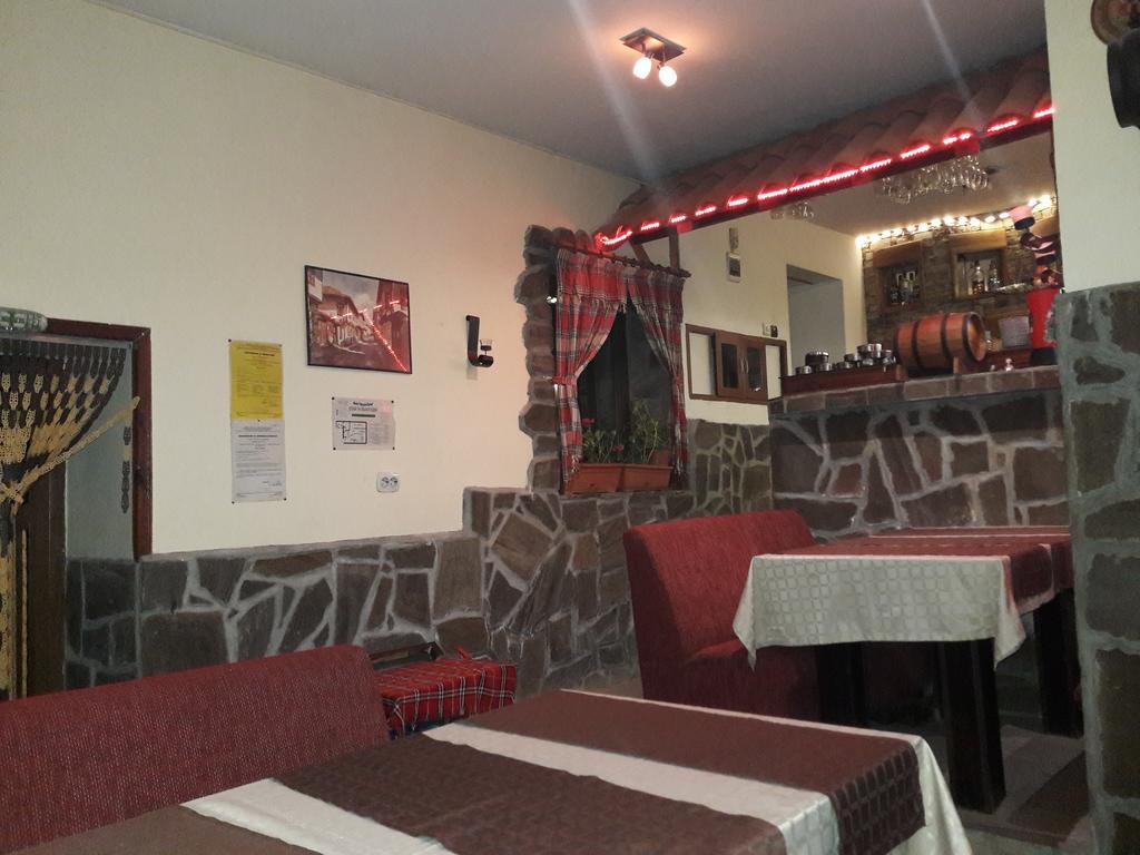 Sharkov Guest House Dolen  Extérieur photo