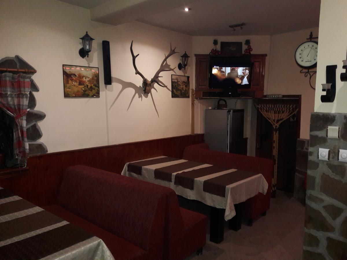 Sharkov Guest House Dolen  Extérieur photo