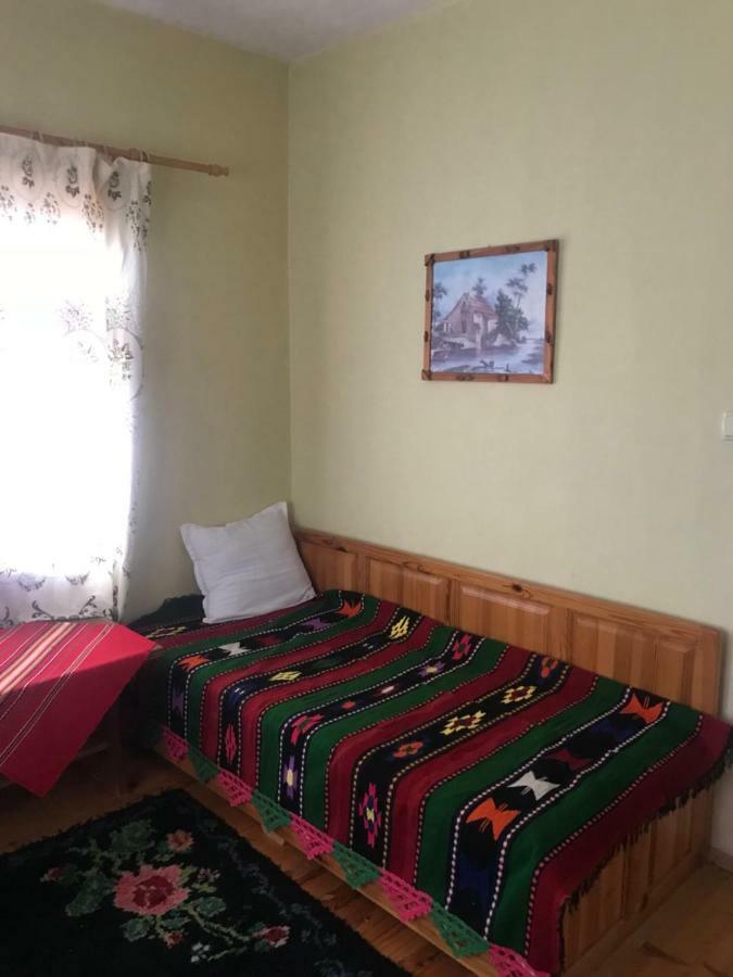 Sharkov Guest House Dolen  Extérieur photo